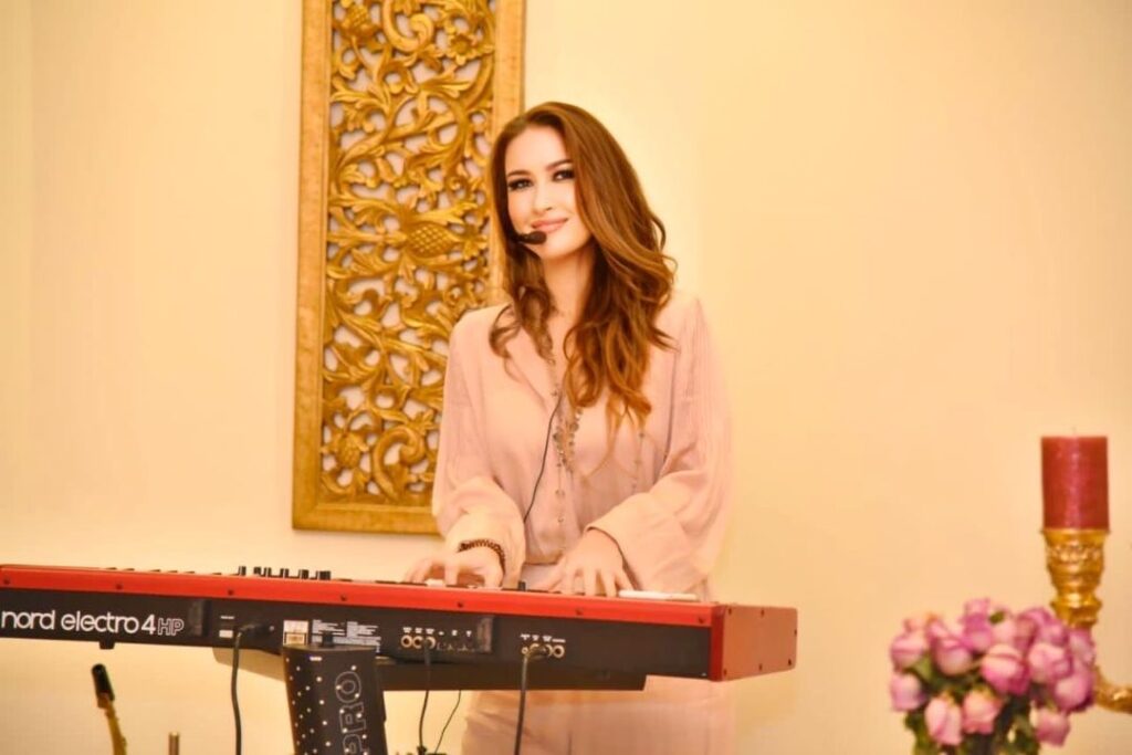 Pianist - GAE events - Dubai - UAE (12)