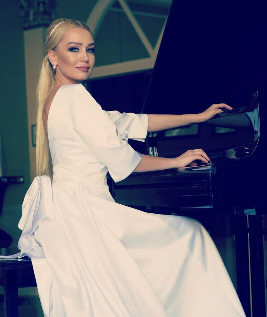 SC - Pianist - GAE Events - Dubai - UAE (4)